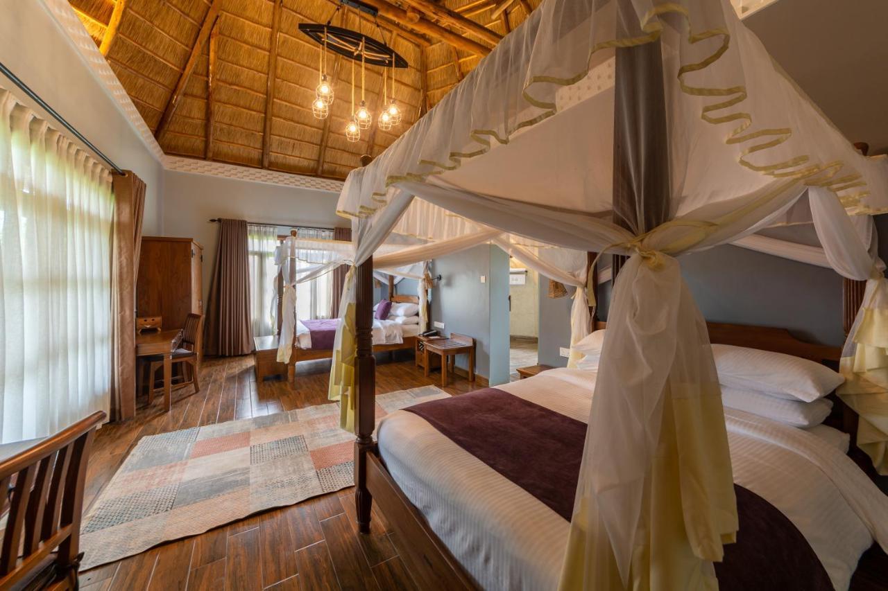 Emburara Farm Lodge Mbarara 外观 照片