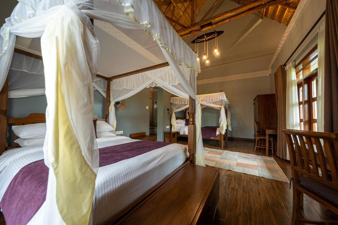 Emburara Farm Lodge Mbarara 外观 照片