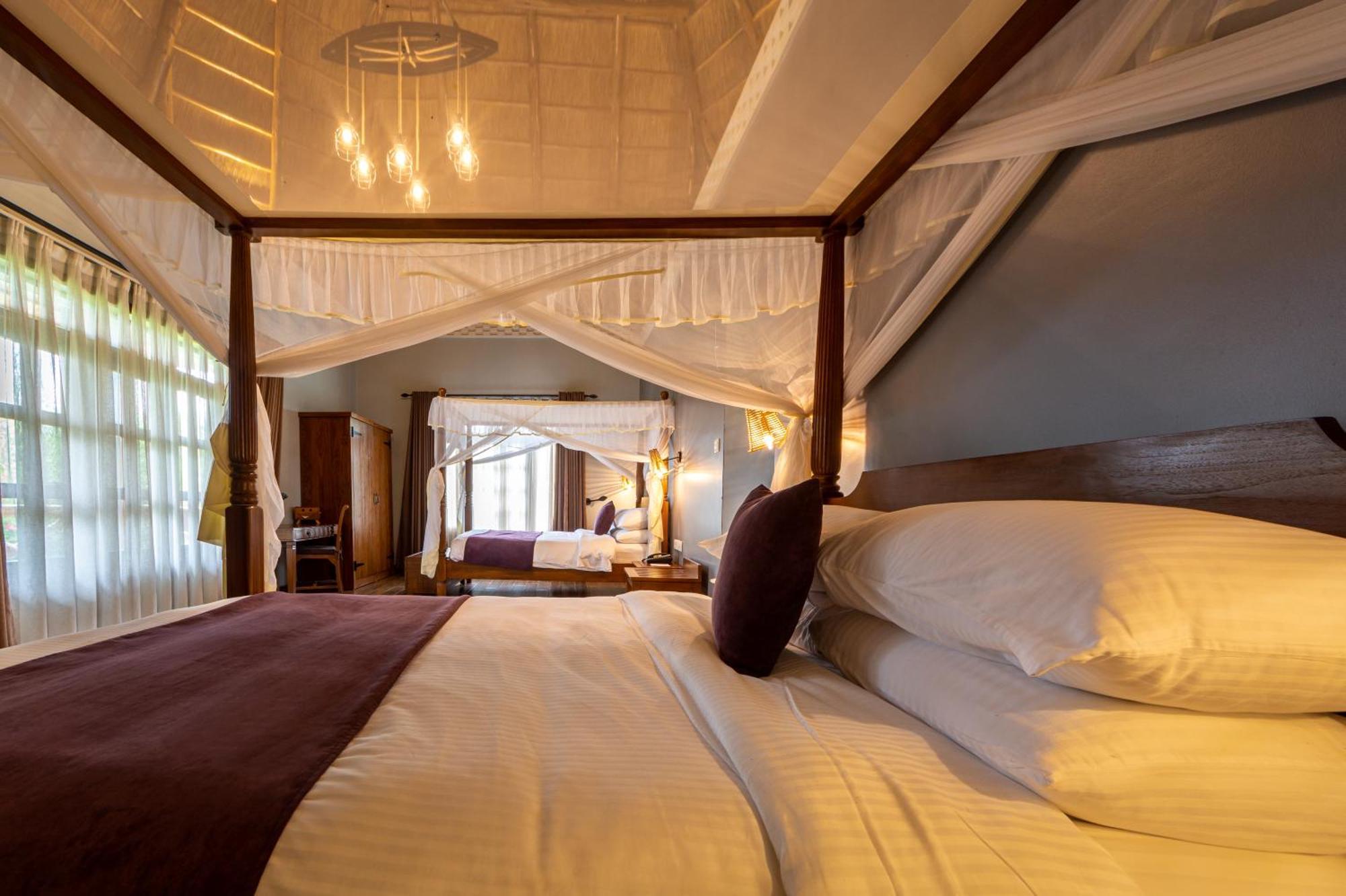 Emburara Farm Lodge Mbarara 外观 照片