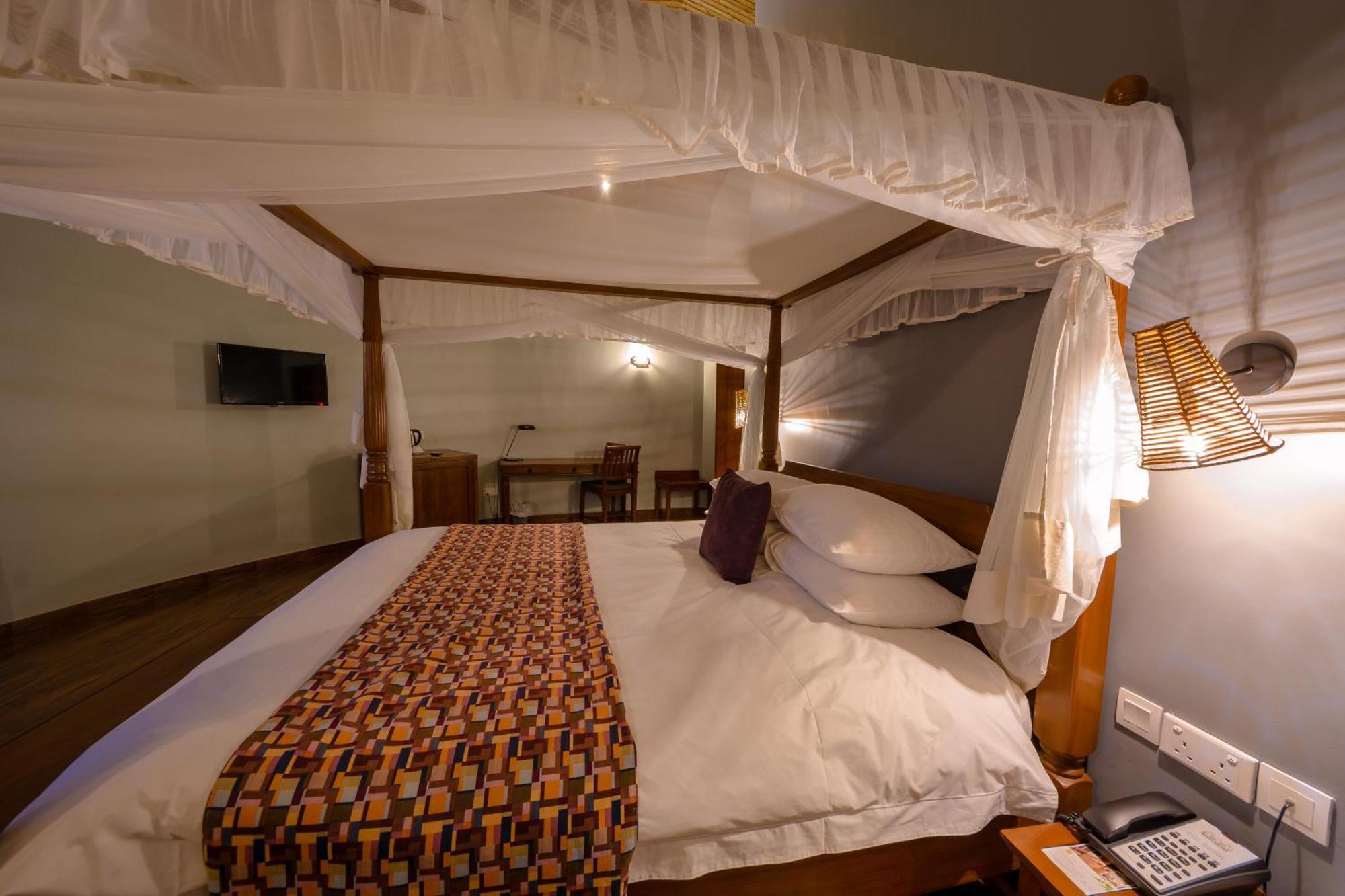 Emburara Farm Lodge Mbarara 外观 照片