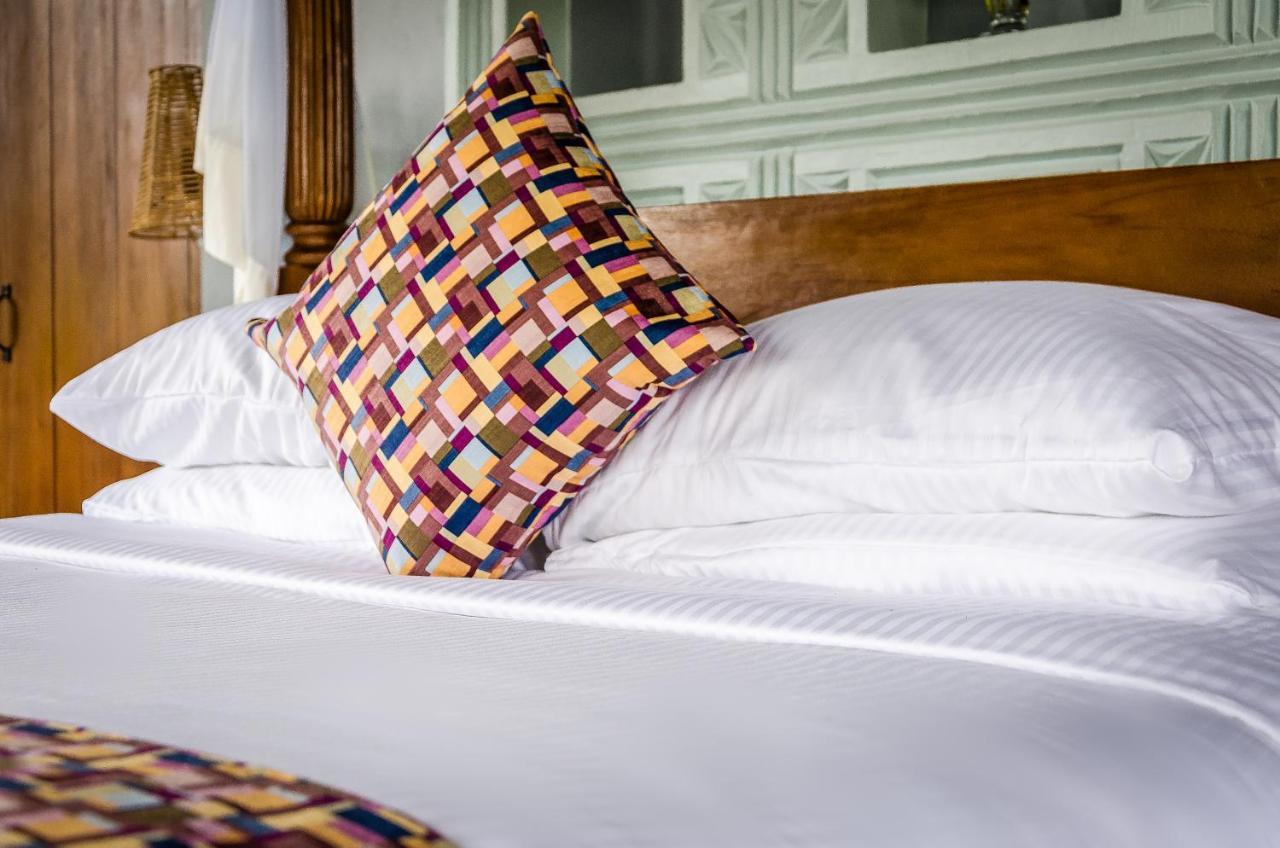 Emburara Farm Lodge Mbarara 外观 照片